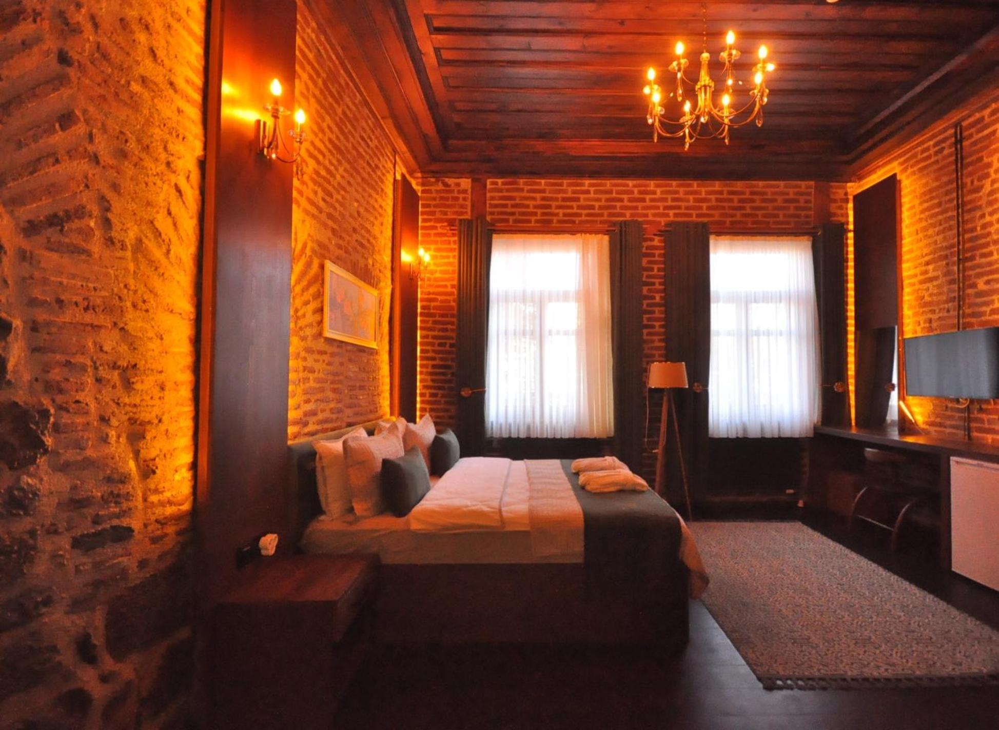 קארס Mihman Konak Hotel מראה חיצוני תמונה